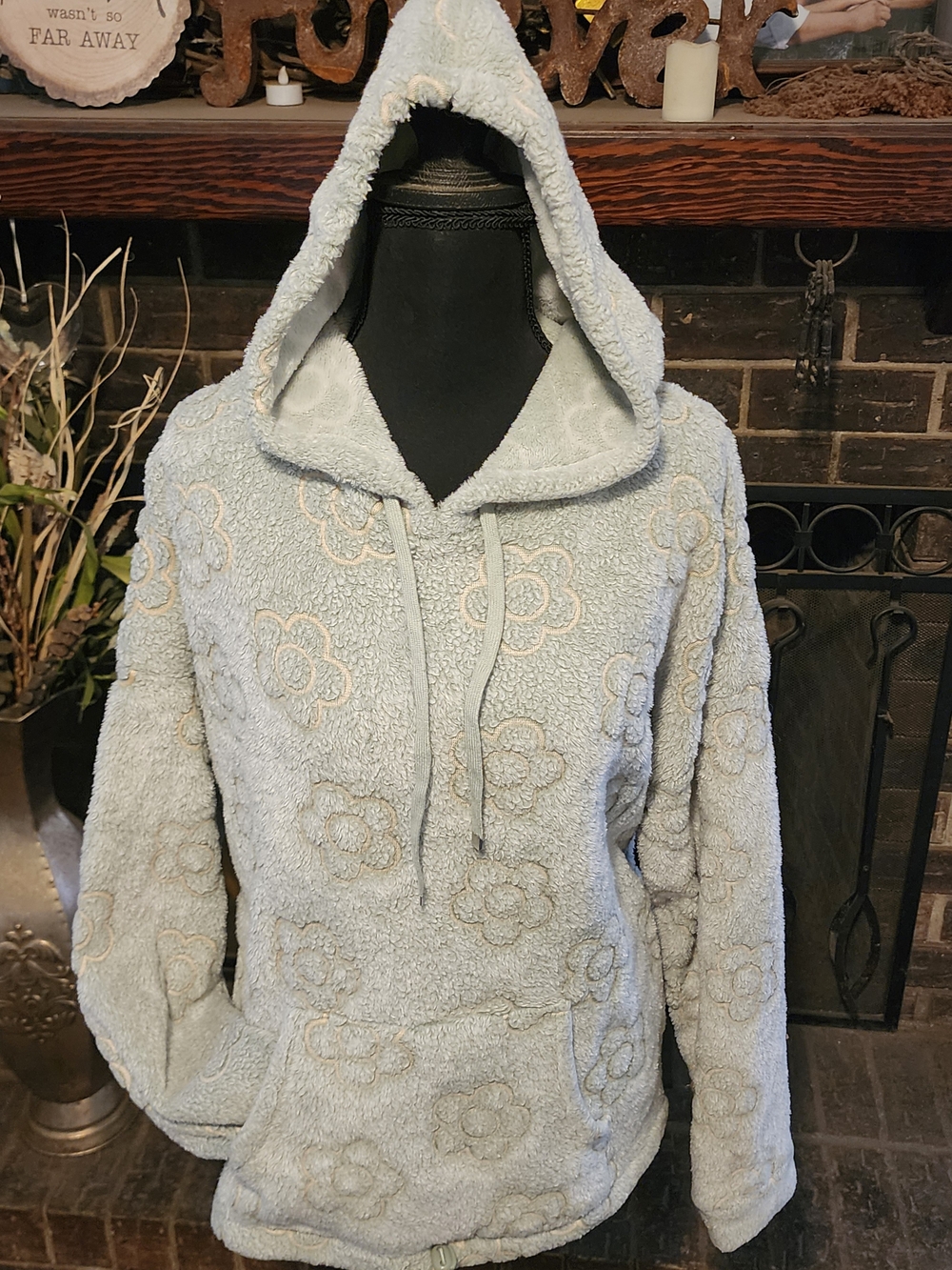 Cozy Sherpa Hoodie - Light Grey Floral